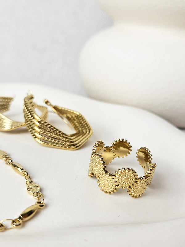 Anillo de acero inoxidable Cleo dorado