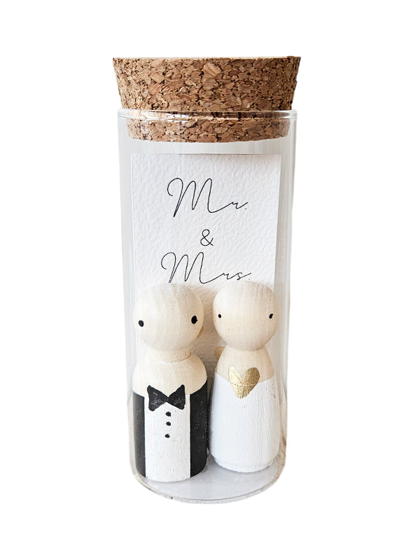 Pareja de novios en el baño de Just4You