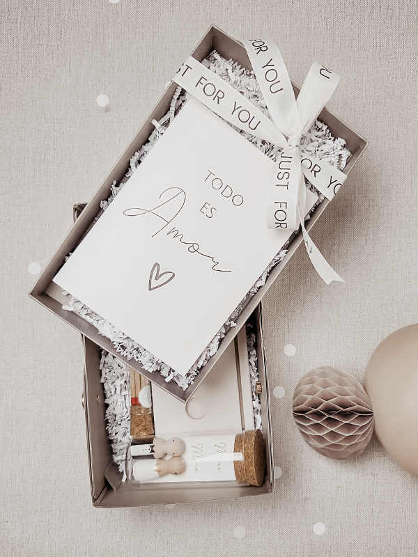 Just4You - Tarjeta de forex – «Todo es amor»