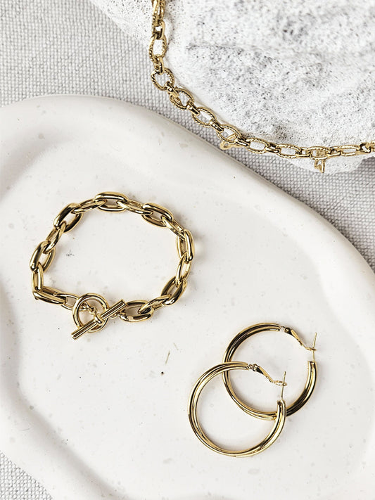Pulsera de acero inoxidable con cadenas gruesas doradas